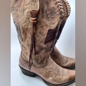 Ariat Thunderbird Thrill Western Boots in Brown and Tan Size 9B